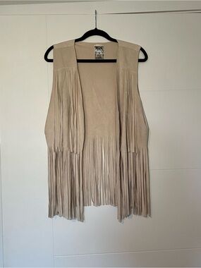 Vocal vest in cream in large